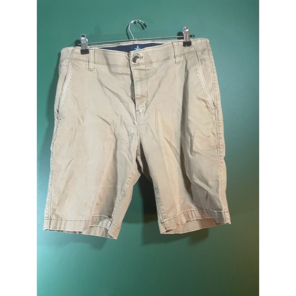 Nat Nast - Men's Lightweight Khaki Shorts - Size 34